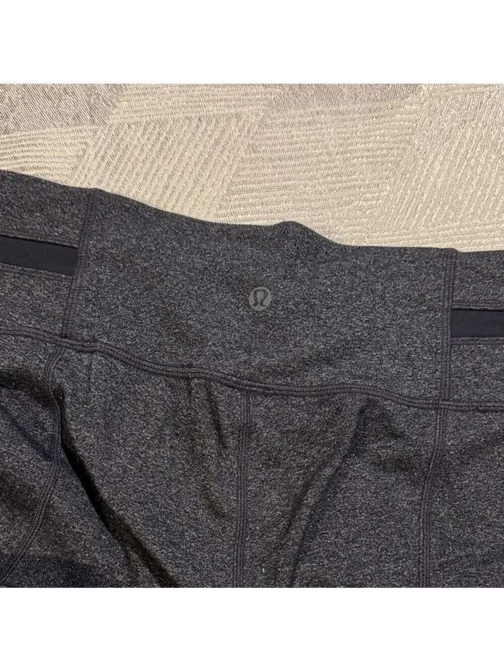 Lululemon Acro Crop Leggings Size 8